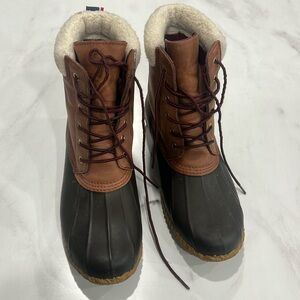 Tommy Hilfiger winter boots